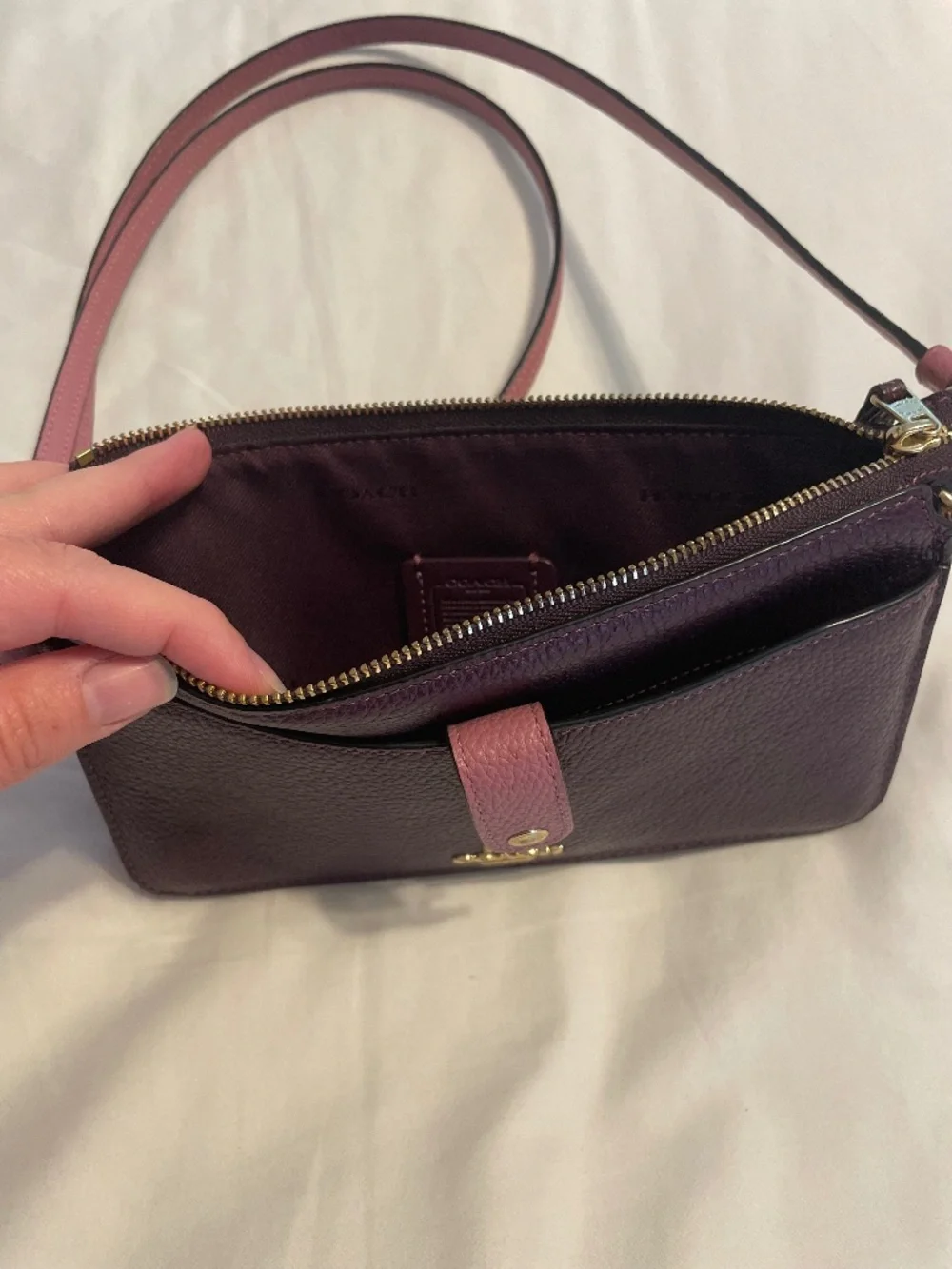 Coach Noa Pop-Up Messenger Pink/Purple
